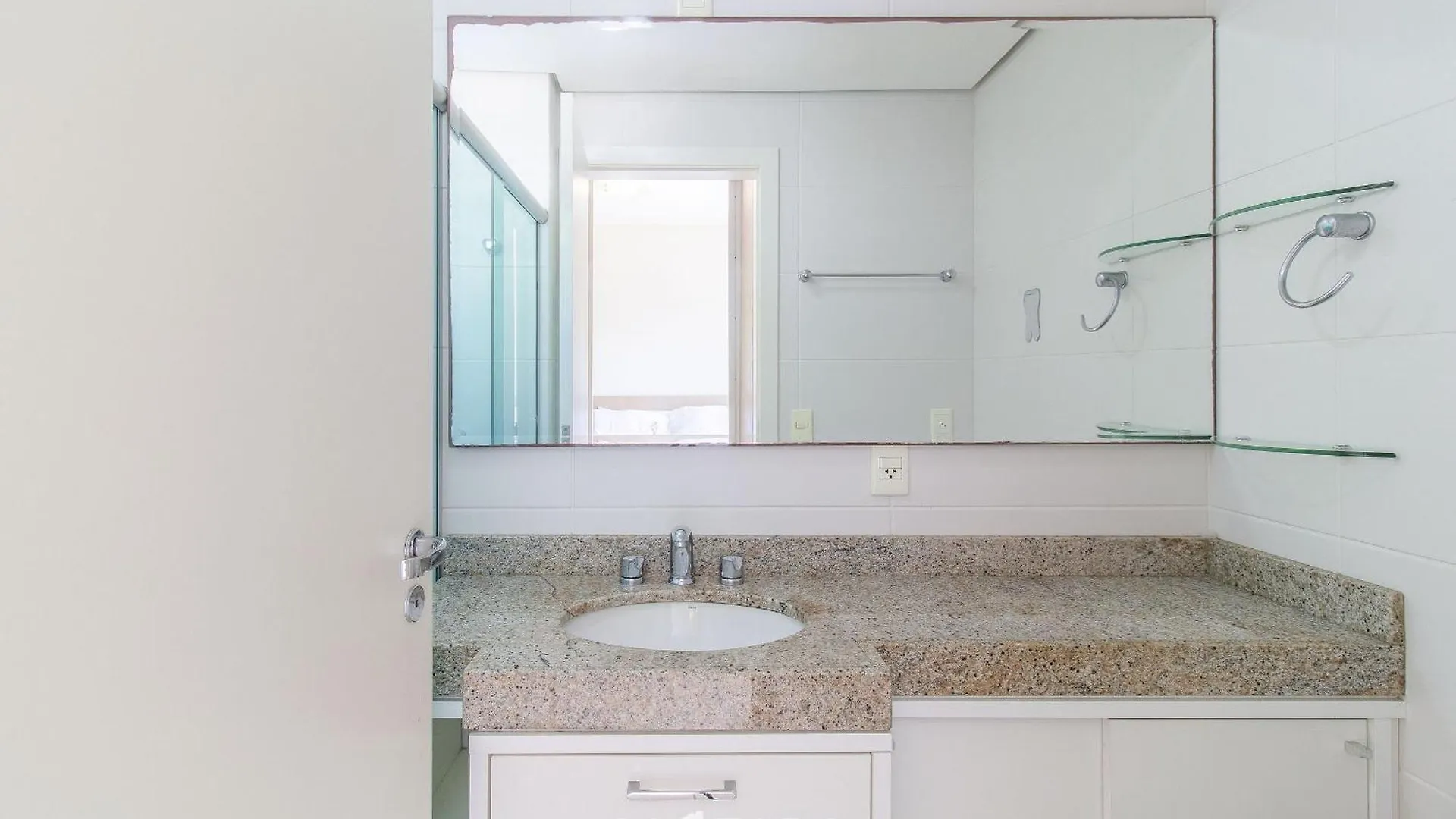 Apartment Apto Confortavel E Bem Localizado Rak0331 Florianópolis Brasilien